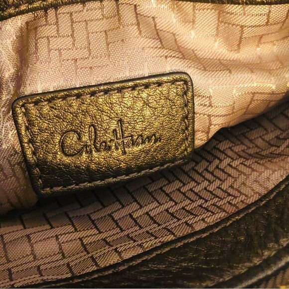 Cole Haan Leather crossbody gold purse - Picture 7 of 7